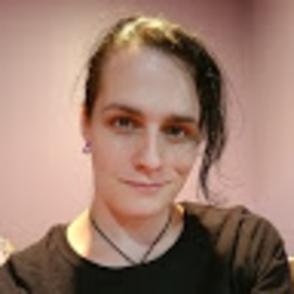 Meet your Posher, Stefanie - Picture 1 of 1